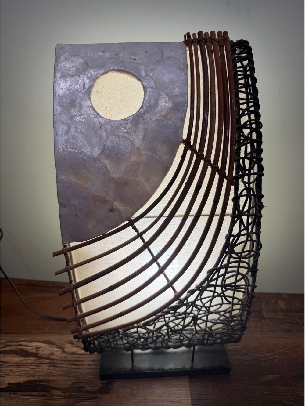 Modern Sculptural Table Lamp with Capiz Shell and Woven Metal Frame